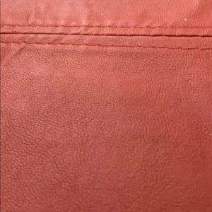 Meet your Posher, Lena